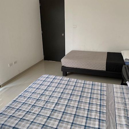 Casa Grande Y Comoda Cerca De Zona Industrial San Luis Potosi Ngoại thất bức ảnh