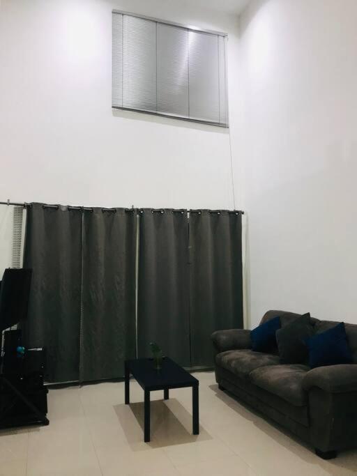 Casa Grande Y Comoda Cerca De Zona Industrial San Luis Potosi Ngoại thất bức ảnh